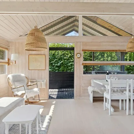 Bright Cozy Summer House Directly By The Fjord Prázdninový dům